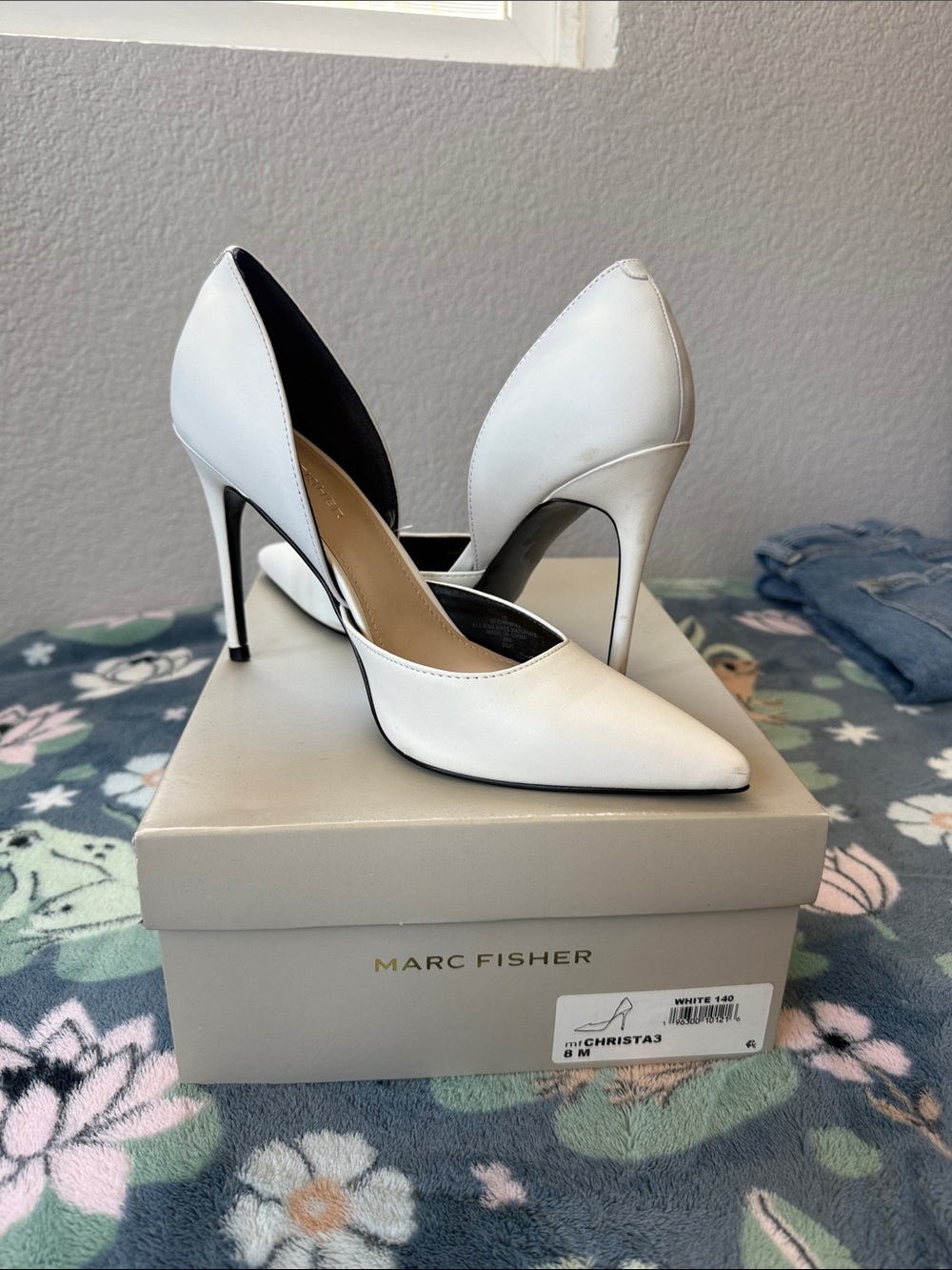 Marc Fisher White Leather Pointed D'Orsay Stiletto Pumps